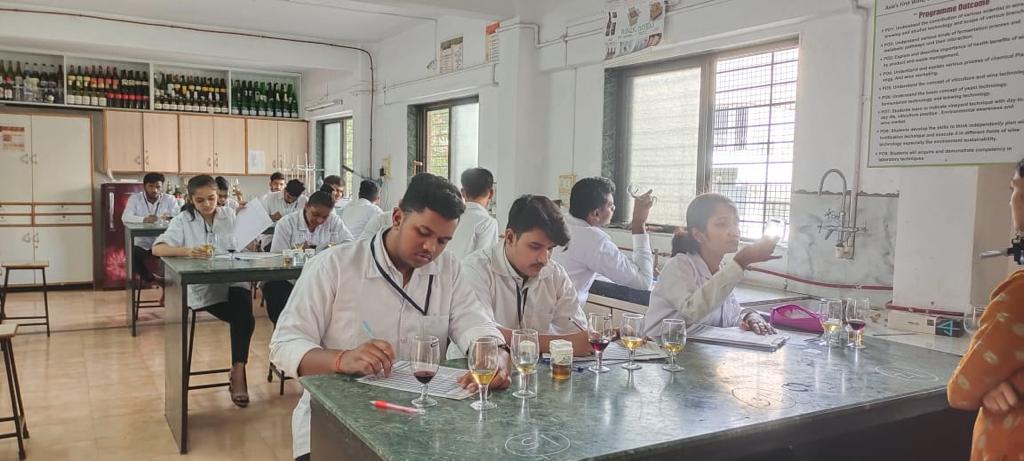 Biology Lab Setup